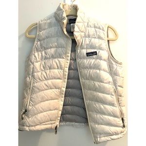 PATAGONIA down vest sz S, great condition